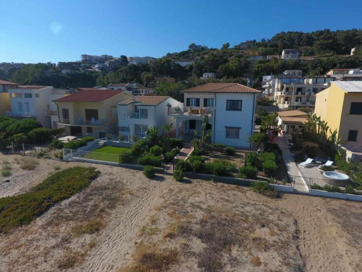 Dune Home Alloggi Sul Mare Алкамо Марина Екстериор снимка
